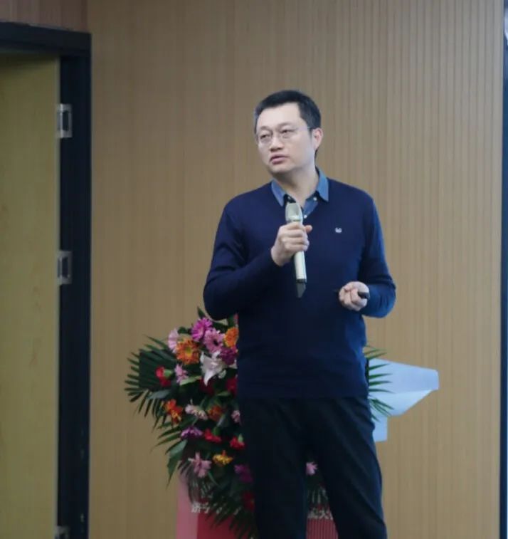 翟啟錕.jpg