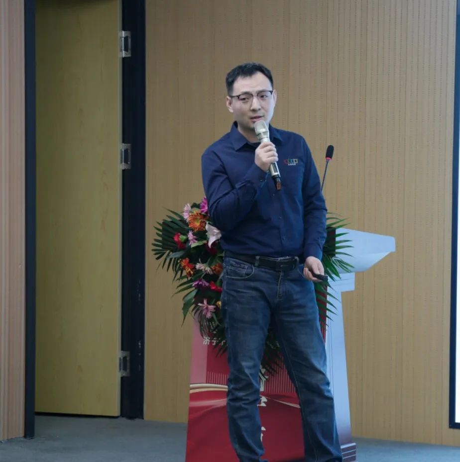 趙春明.jpg